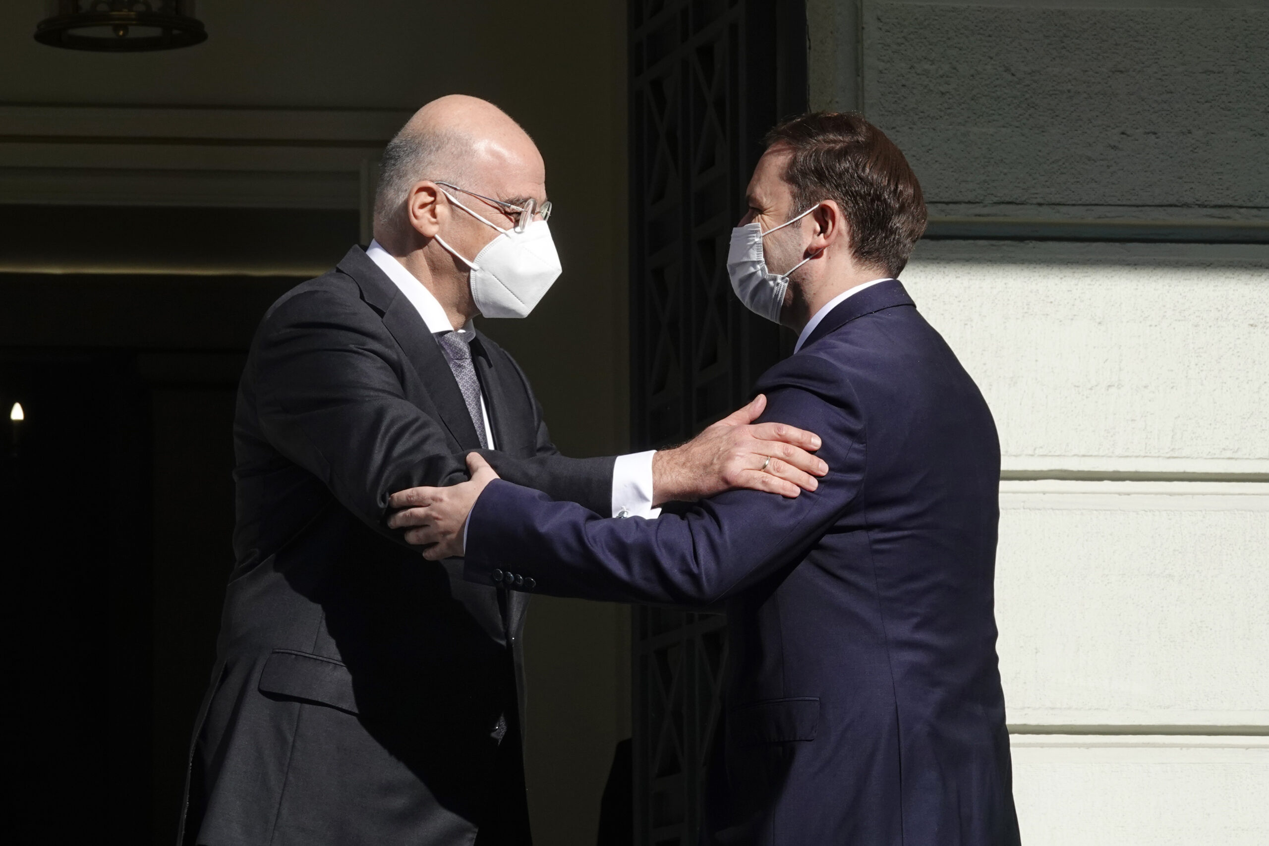 Συνάντηση Υπουργού Εξωτερικών, Νίκου Δένδια, με τον Υπουργό Εξωτερικών της Βόρειας Μακεδονίας, Bujar Osmani (Αθήνα, 14.1.2021)