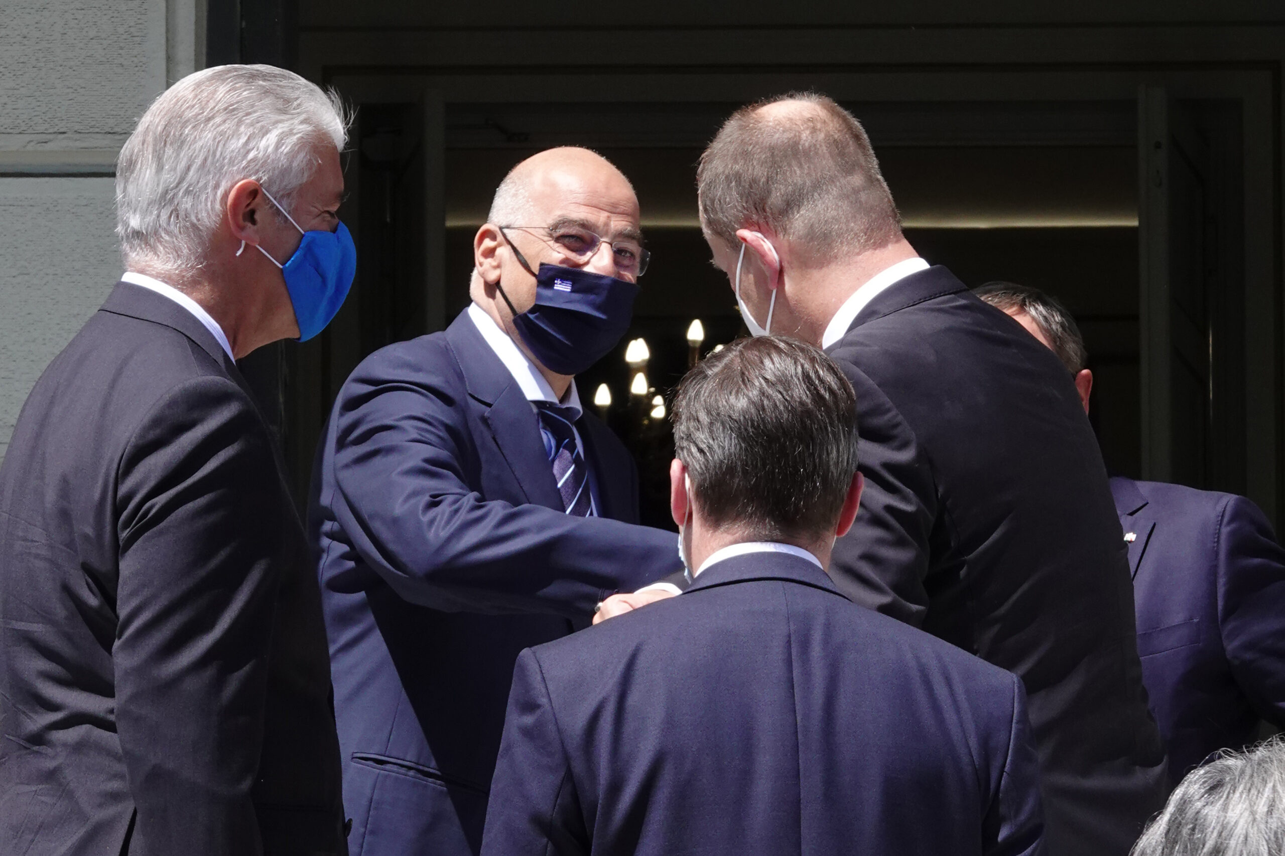 Συνάντηση Υπουργού Εξωτερικών, Νίκου Δένδια, με τον Πρωθυπουργό του Ομόσπονδου Γερμανικού Κρατιδίου της Βόρειας Ρηνανίας-Βεστφαλίας, κ. Armin Laschet (Αθήνα, 03.08.2020)