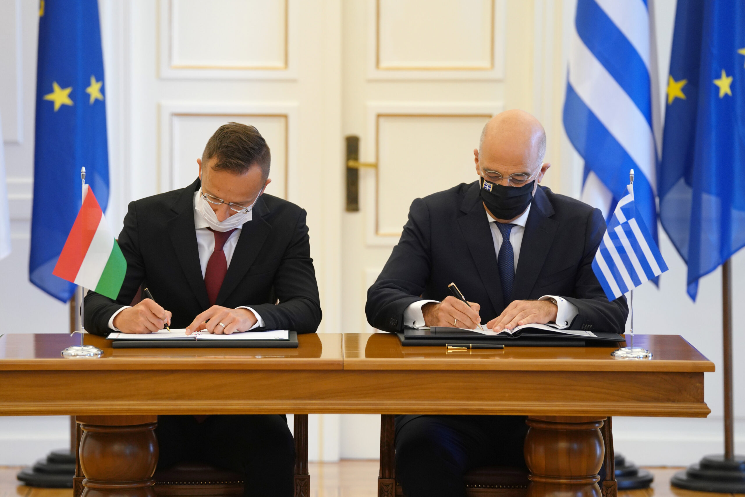 Συνάντηση Υπουργού Εξωτερικών, Νίκου Δένδια, με τον Υπουργό Εξωτερικών της Ουγγαρίας, Peter Szijjarto (Αθήνα, 09.07.2020)