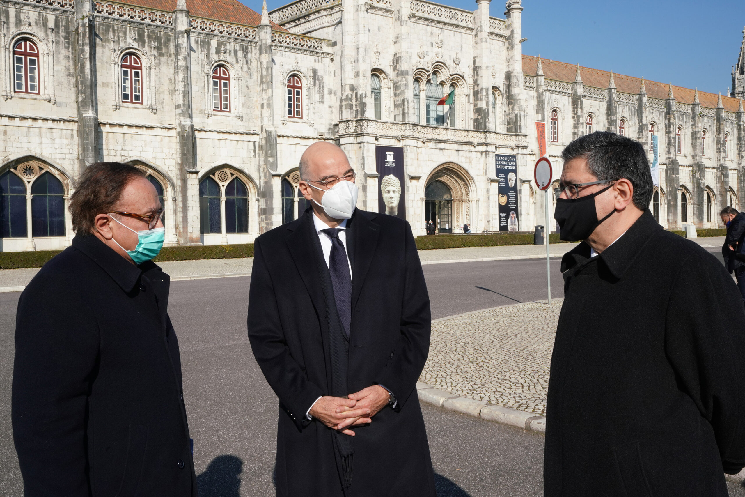 Επίσκεψη Υπουργού Εξωτερικών, Νίκου Δένδια, στην Ιταλία και στην Πορτογαλία. Στην Λισσαβώνα, ο κ. Δένδιας συνάντησε τον Πορτογάλο ομόλογό του, κ. Augusto Santos Silva, (Λισσαβώνα, 13.01.2021)