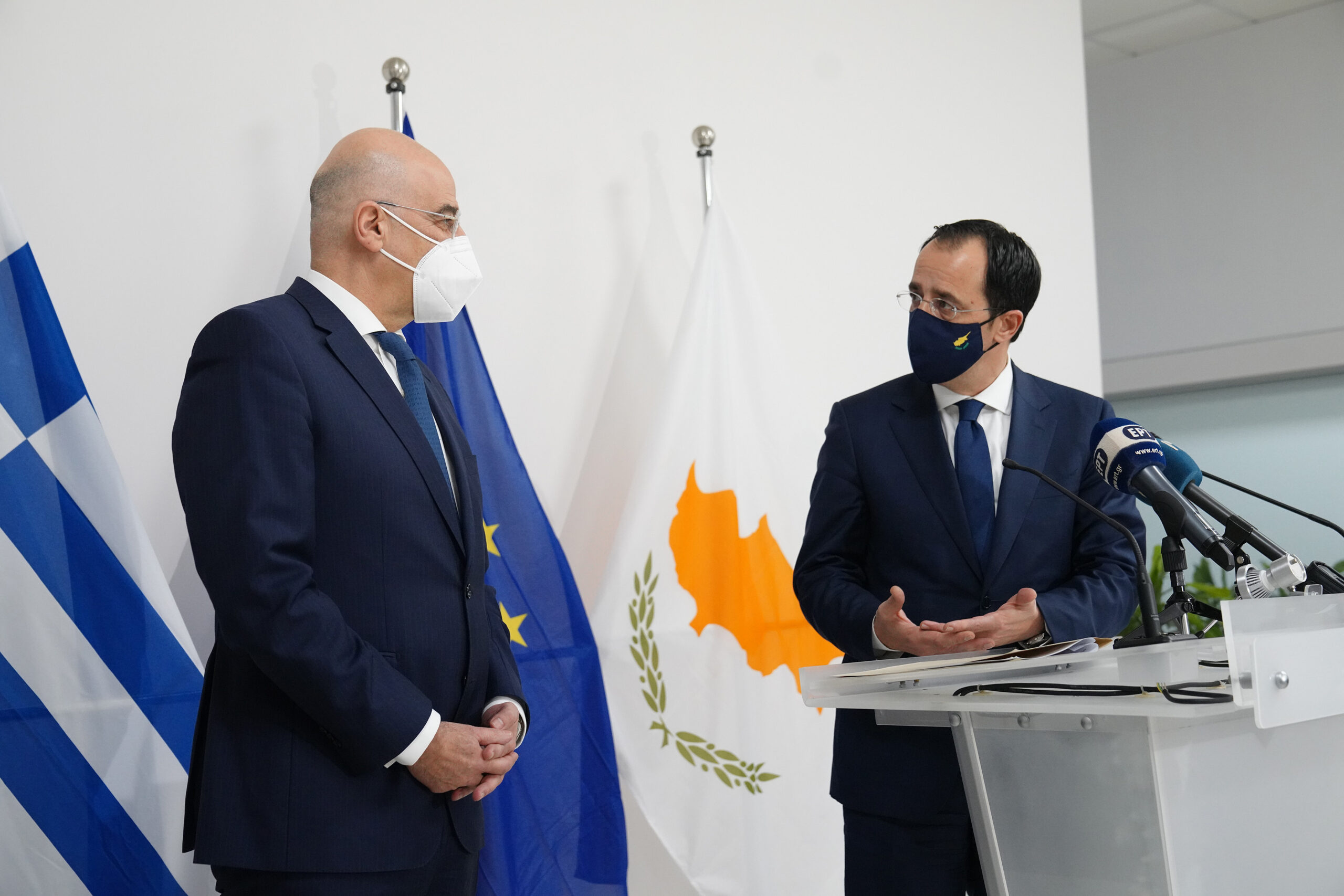 Συνάντηση του Υπουργού Εξωτερικών, κ. Νίκου Δένδια, με τον Υπουργό Εξωτερικών της ΚΎΠΡΟΥ, κ. Νίκο Χριστοδουλίδη (Λευκωσία, 08.03.2021)